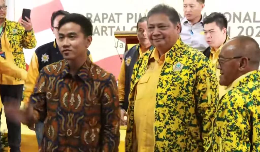 Airlangga Selamat Datang Mas Gibran Rakabuming Raka Di Rapimnas Golkar